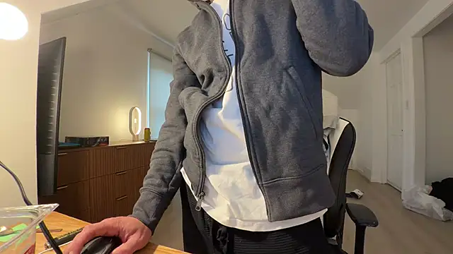 Dylansd online show from November 16, 2025, 1:39 pm