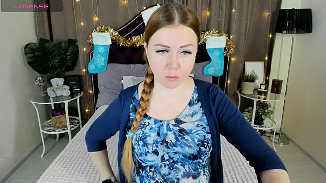 Snapshot of BettyBloom69 chatting on December 13, 2024, 4:22 am BettyBloom69 online show from December 13, 2024, 4:22 am