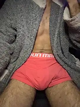 pxrnsenpaii online show from March 19, 2026, 7:40 pm