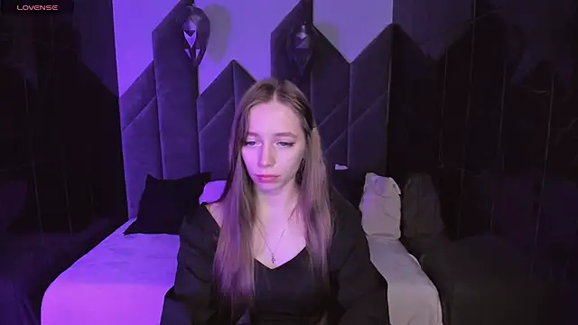 OliviaGentle online show from December 20, 2024, 10:11 pm