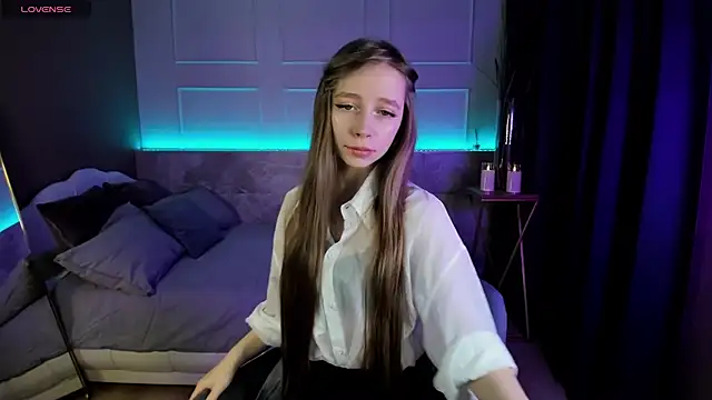 OliviaGentle online show from January 7, 2025, 9:35 pm