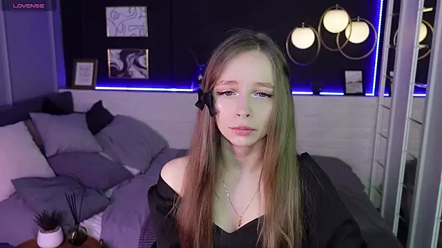 OliviaGentle online show from February 13, 2025, 10:11 pm