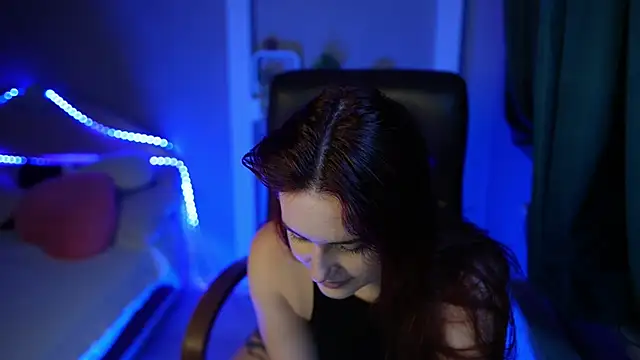 Snapshot of LisaElfy chatting on February 6, 2026, 4:54 pm LisaElfy online show from February 6, 2026, 4:54 pm