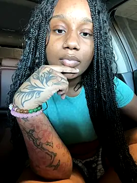 strip4faith online show from October 5, 2025, 9:02 pm