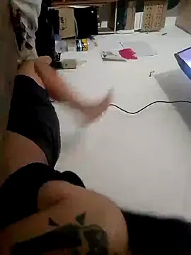 BURN666ING online show from February 26, 2025, 3:53 am