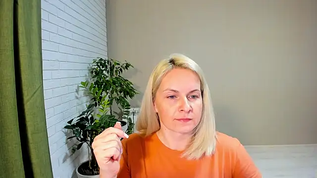 Alicee Gracee online show from January 23, 2025, 7:07 pm