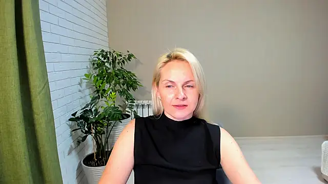 Alicee Gracee online show from January 27, 2025, 9:33 pm