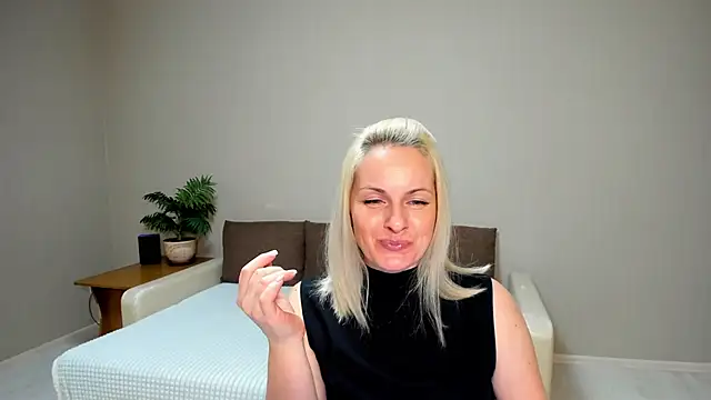 Alicee Gracee online show from January 29, 2025, 7:00 pm