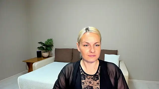 Alicee Gracee online show from January 30, 2025, 1:42 pm