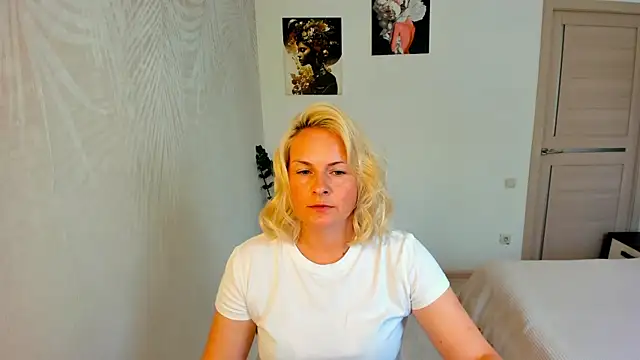 Alicee Gracee online show from July 31, 2026, 9:19 am