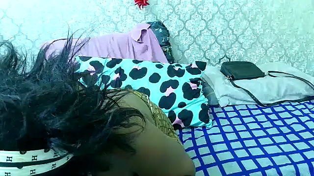 MaximTease24 online show from February 9, 2025, 12:49 am