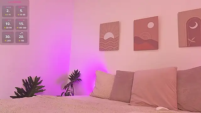 Mia Heartt online show from March 15, 2026, 10:27 pm