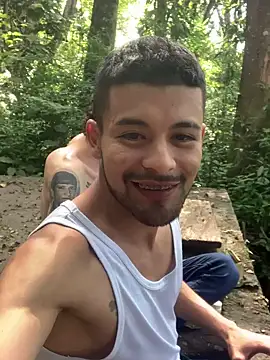 Snapshot of evil_boys_77 chatting on January 16, 2025, 7:10 pm evil boys 77 online show from January 16, 2025, 7:10 pm