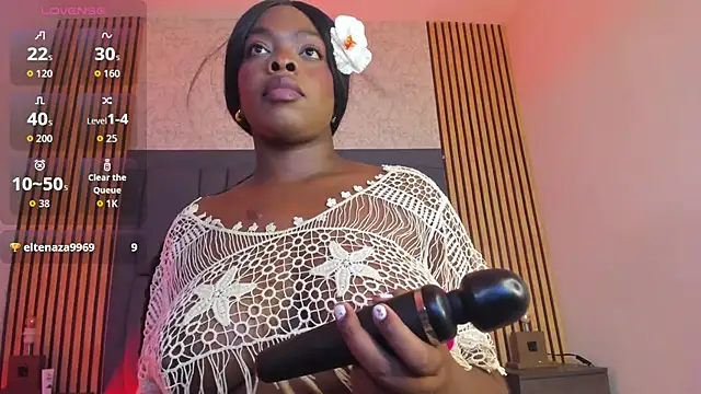 maiacharris online show from September 16, 2025, 6:31 pm