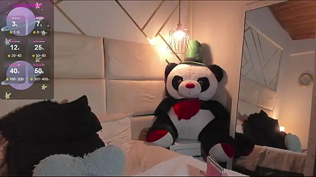 Nathaliajonees online show from October 10, 2025, 12:37 pm