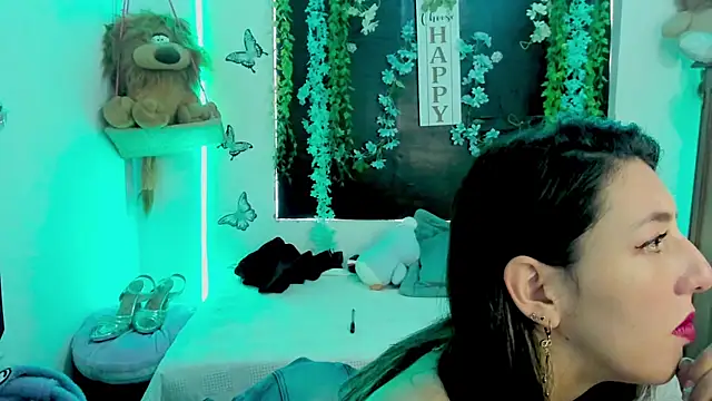 queen-natty online show from October 27, 2025, 2:43 pm