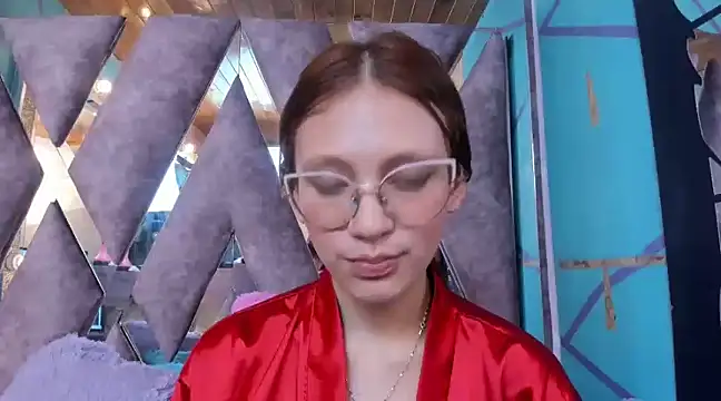 LARICSABLUE online show from March 6, 2025, 1:48 am