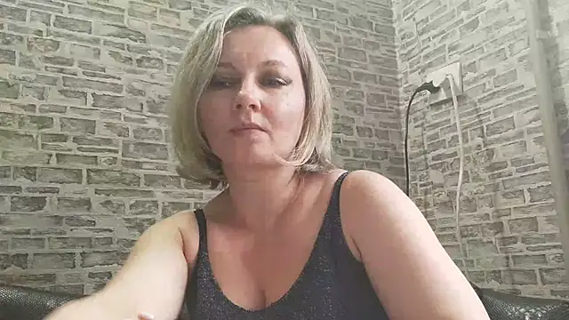 EdithManning online show from March 14, 2025, 12:07 pm