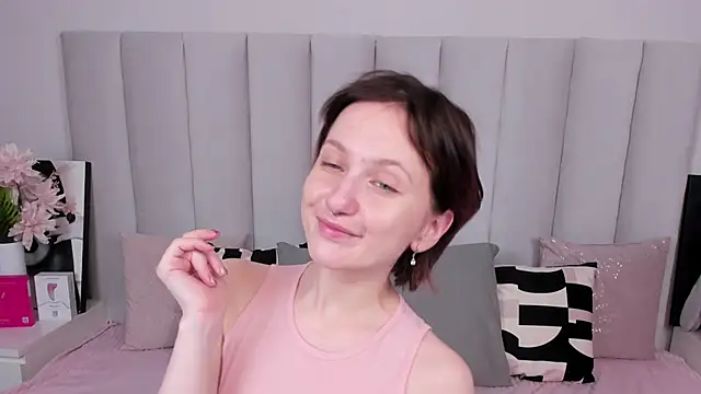 Snapshot of MiaKarlos chatting on May 7, 2026, 1:22 am MiaKarlos online show from May 7, 2026, 1:22 am