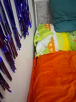 abyusif101099 online show from January 19, 2025, 7:47 pm