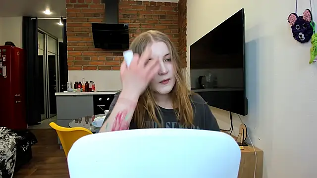 princessaalicc online show from February 17, 2025, 11:13 am