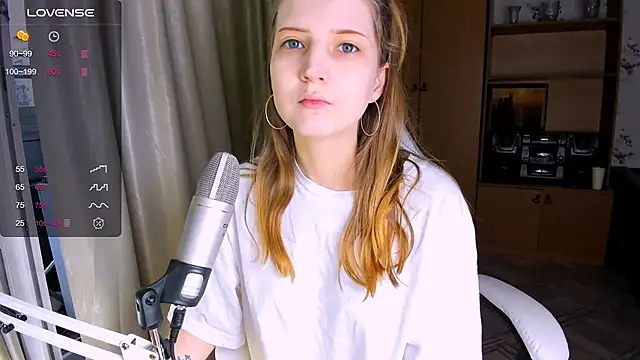 princessaalicc online show from November 30, 2025, 12:42 pm