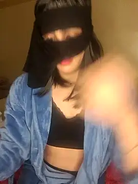 Snapshot of lolimirass24 chatting on December 18, 2024, 8:14 pm lolimirass24 online show from December 18, 2024, 8:14 pm