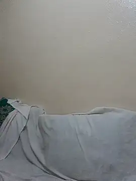 Snapshot of lolimirass24 chatting on December 21, 2024, 6:44 pm lolimirass24 online show from December 21, 2024, 6:44 pm