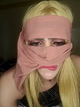 Snapshot of lolimirass24 chatting on December 26, 2024, 2:44 am lolimirass24 online show from December 26, 2024, 2:44 am