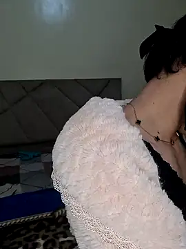 Snapshot of lolimirass24 chatting on January 16, 2025, 2:19 am lolimirass24 online show from January 16, 2025, 2:19 am