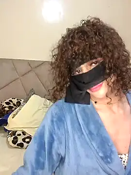 Snapshot of lolimirass24 chatting on January 22, 2025, 9:21 pm lolimirass24 online show from January 22, 2025, 9:21 pm