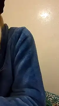 Snapshot of lolimirass24 chatting on March 13, 2025, 3:00 am lolimirass24 online show from March 13, 2025, 3:00 am