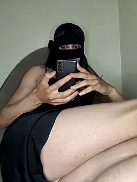 Snapshot of lolimirass24 chatting on March 17, 2025, 10:38 pm lolimirass24 online show from March 17, 2025, 10:38 pm