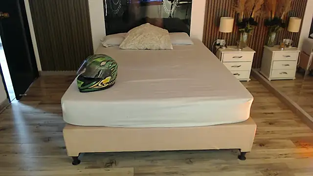 Snapshot of Sam_mansson66 chatting on February 16, 2026, 12:34 pm Sam mansson66 online show from February 16, 2026, 12:34 pm