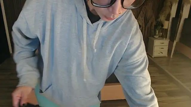 Snapshot of Sam_mansson66 chatting on March 2, 2026, 12:12 pm Sam mansson66 online show from March 2, 2026, 12:12 pm