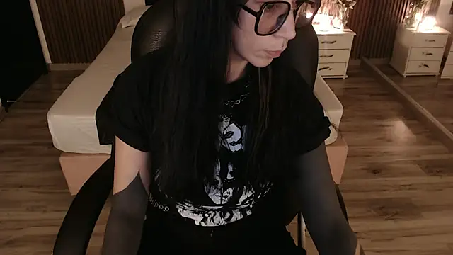 Snapshot of Sam_mansson66 chatting on April 8, 2026, 12:16 pm Sam mansson66 online show from April 8, 2026, 12:16 pm
