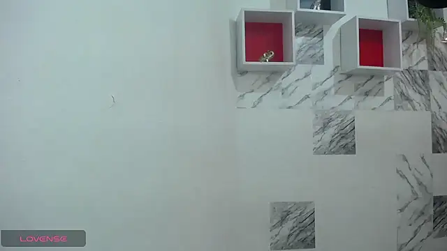 Zaya Smith online show from January 4, 2025, 3:29 am