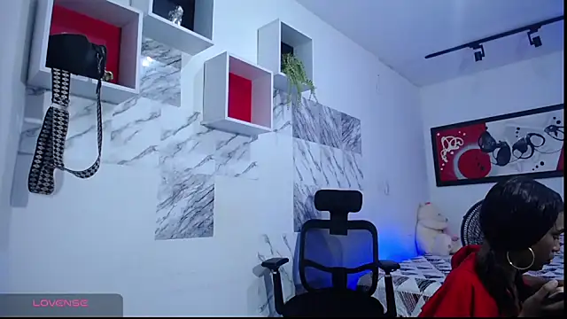 Zaya Smith online show from February 18, 2025, 10:14 pm