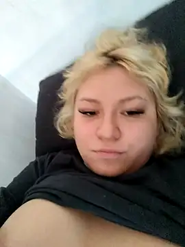 iDogrose21 online show from January 7, 2026, 5:26 pm