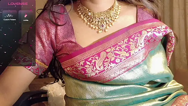 Only hunny online show from February 1, 2026, 10:14 am