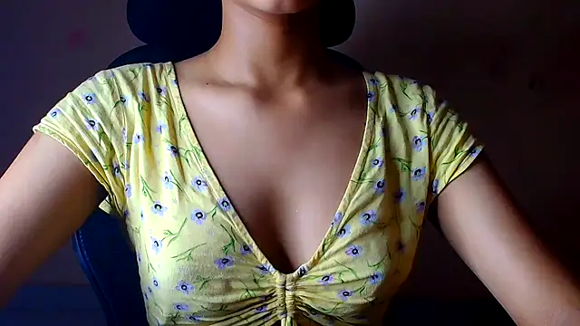 Snapshot of Chandani-Love chatting on July 18, 2026, 6:01 pm Chandani-Love online show from July 18, 2026, 6:01 pm