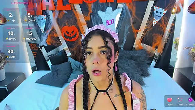 antonelllepiercee online show from October 22, 2025, 11:32 am