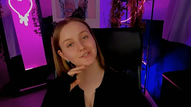 KellyPoter online show from December 13, 2024, 12:28 pm