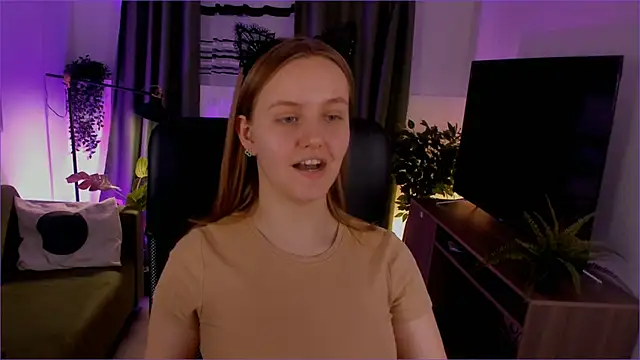 KellyPoter online show from December 14, 2024, 9:18 am