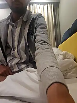 meatycronn online show from February 25, 2026, 8:40 pm