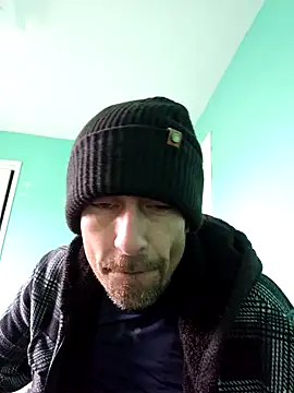 Pumpndeep online show from February 25, 2025, 6:42 pm