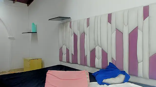 mia stanfort online show from January 10, 2025, 1:10 am