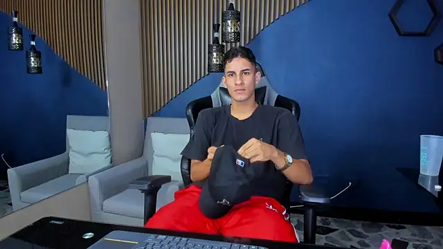 JakeMoxley online show from January 21, 2025, 1:18 am