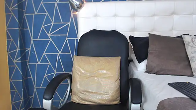 JakeMoxley online show from February 12, 2025, 3:38 pm