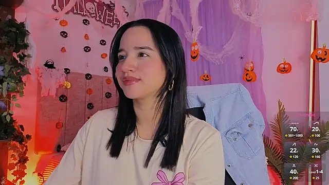 emilyrouxe online show from October 21, 2025, 2:51 pm